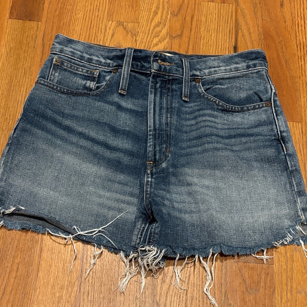 Madewell “The Perfect Jean Short” with Frayed Hem
